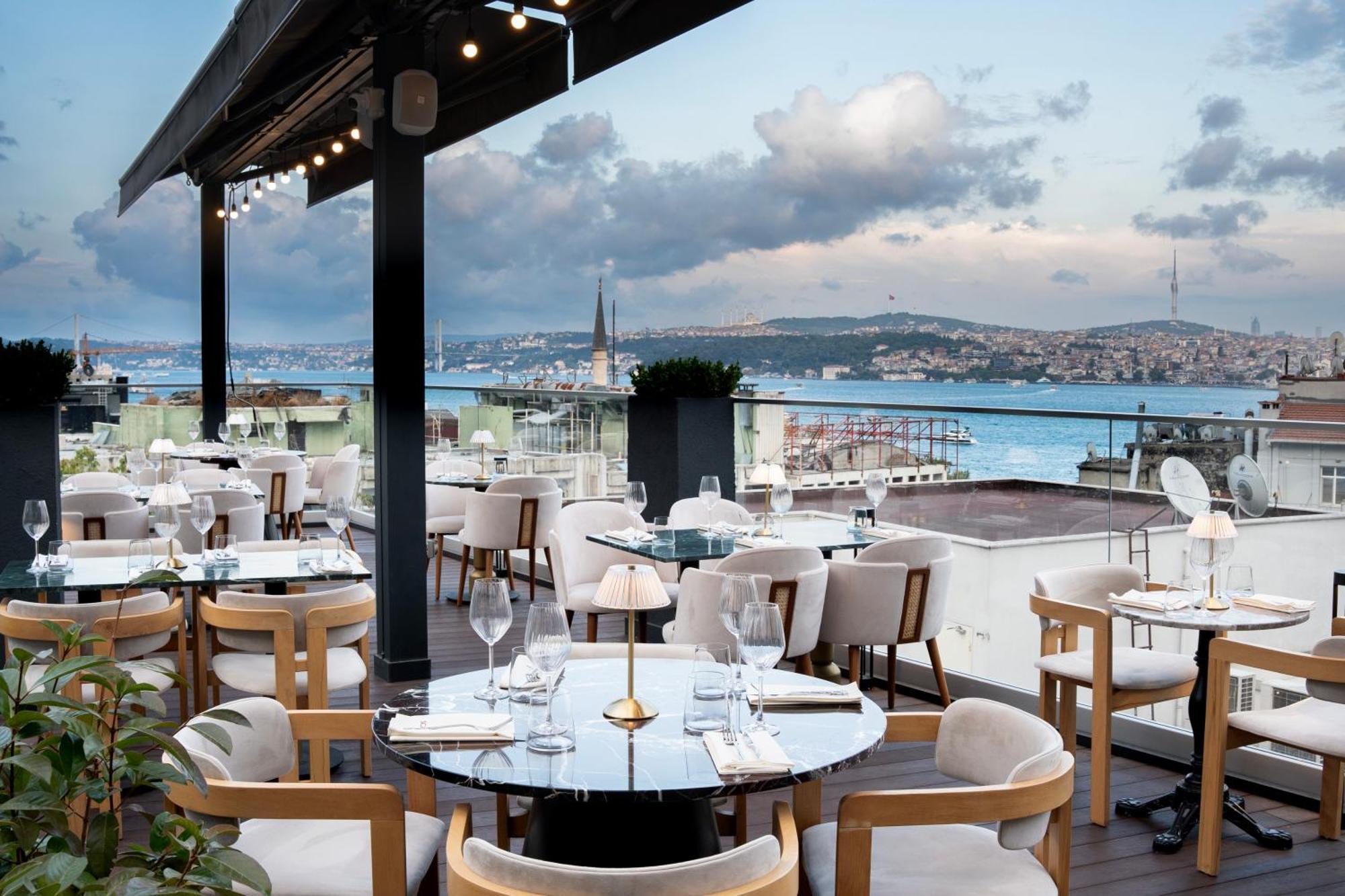 Loop Hotel Bosphorus Istanbul Bagian luar foto